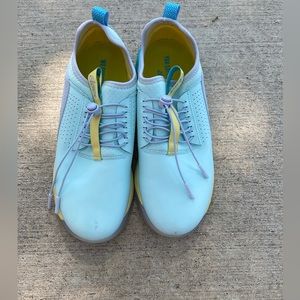 Size 8.5 Women’s Apple Jade Clove Classic